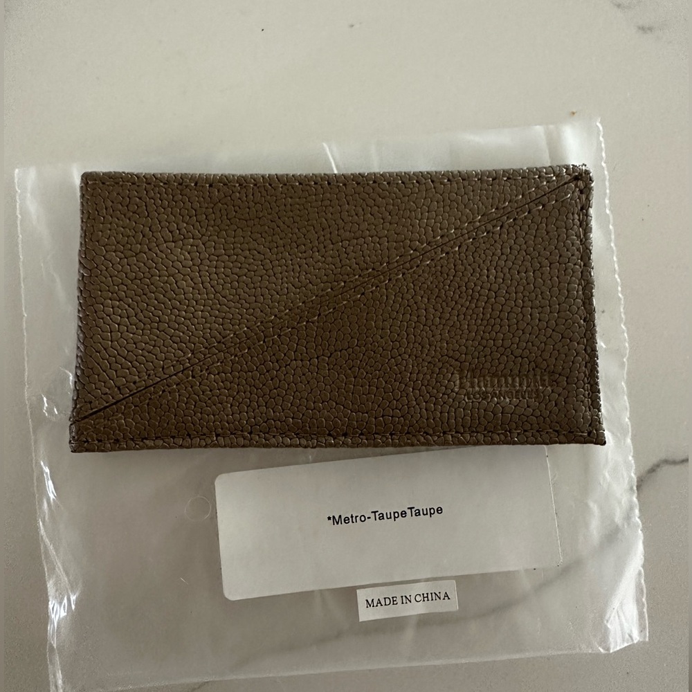 Hammitt Metro Leather Card Holder, brand new, color: taupe